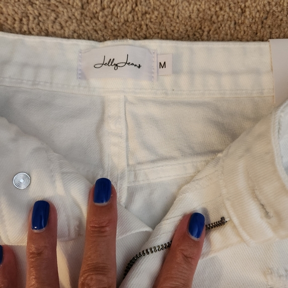 NWT. Jelly Jean's High Rise Distressed ashirtd - Picture 5 of 6